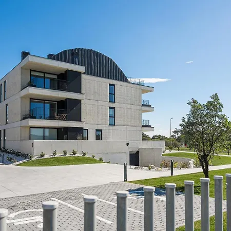 Guestready - A Charming Place In A Private